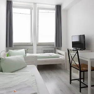  Albergue Pm-rooms